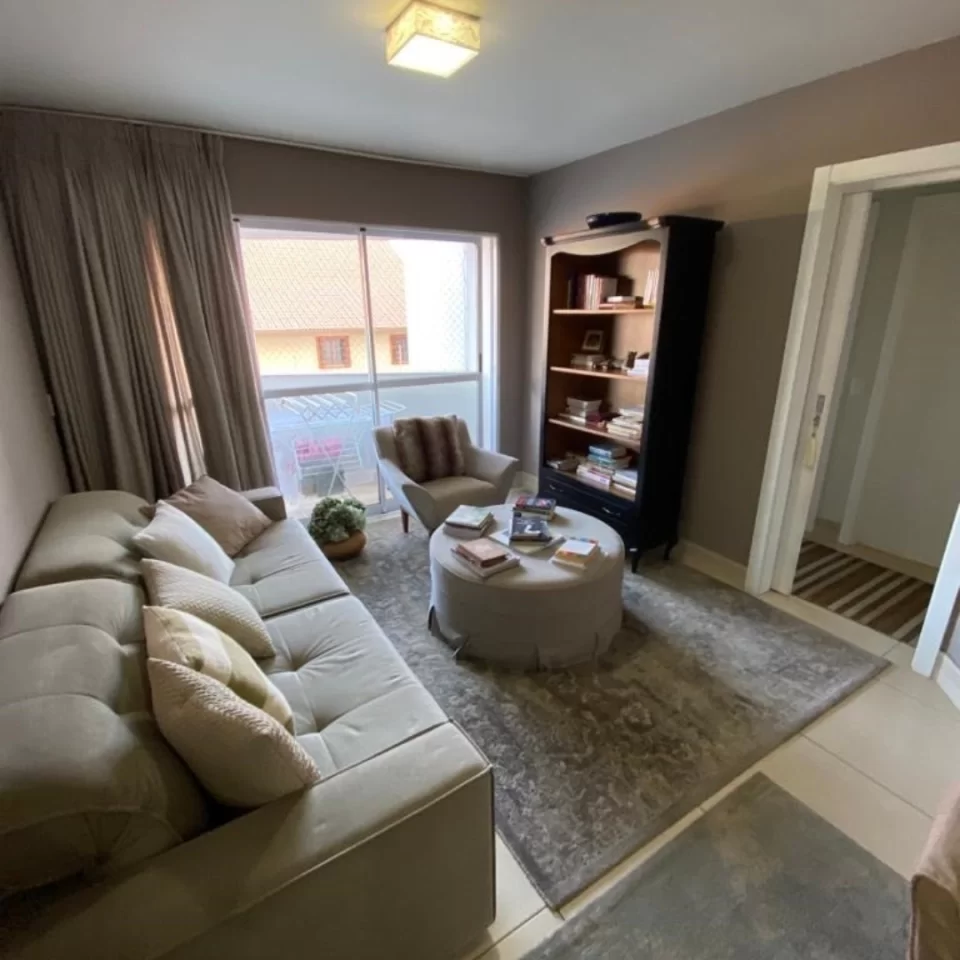 Foto do imóvel Apartamento Semi-Mobiliado à Venda